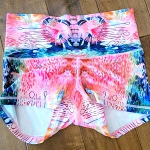 Niyama Sol Yoga shorts size Medium EUC